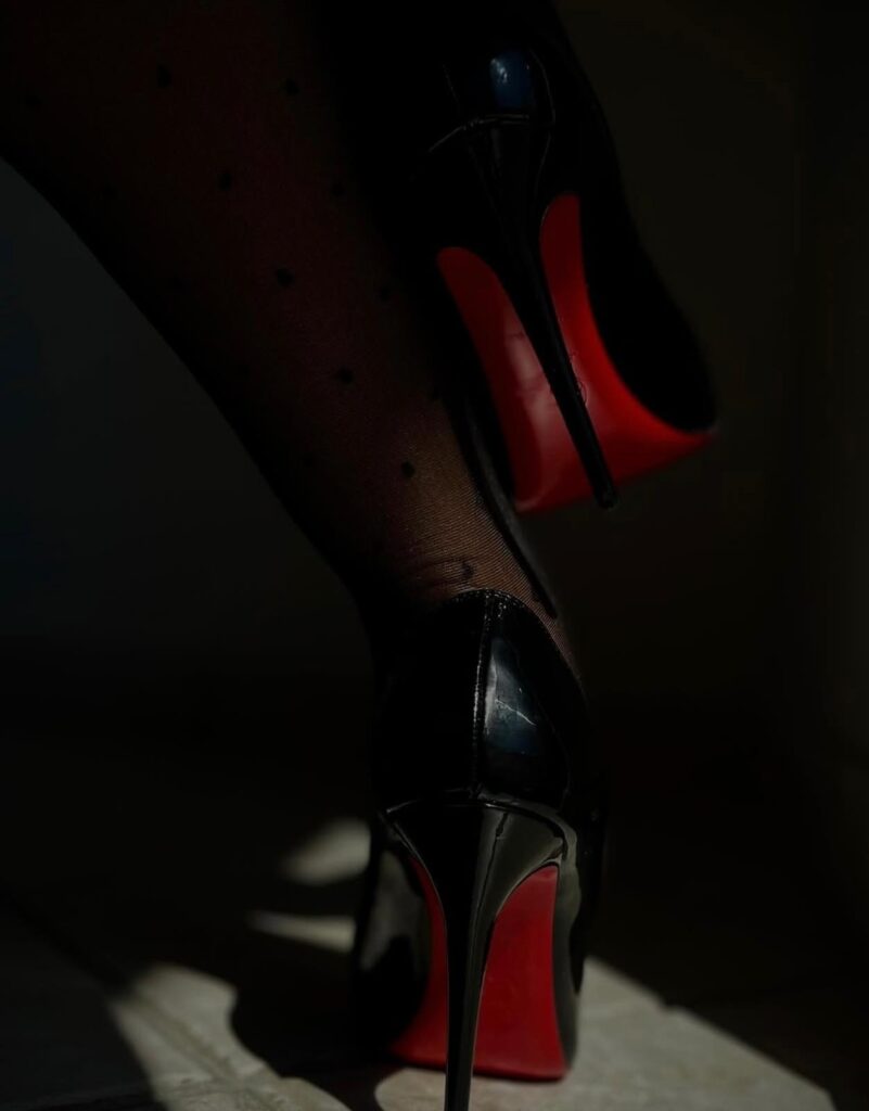 Domina Vicky